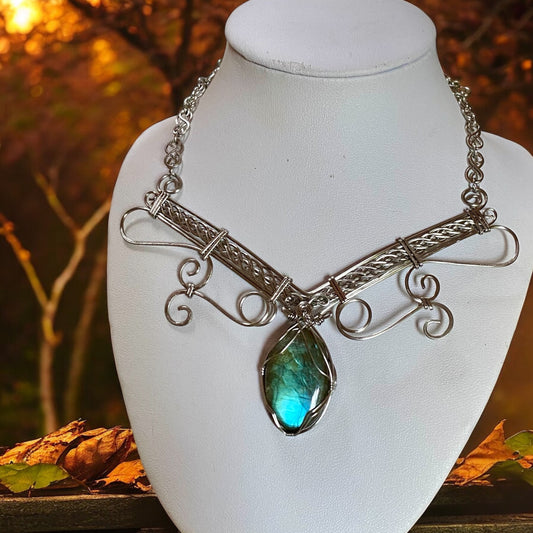 Collier en labradorite